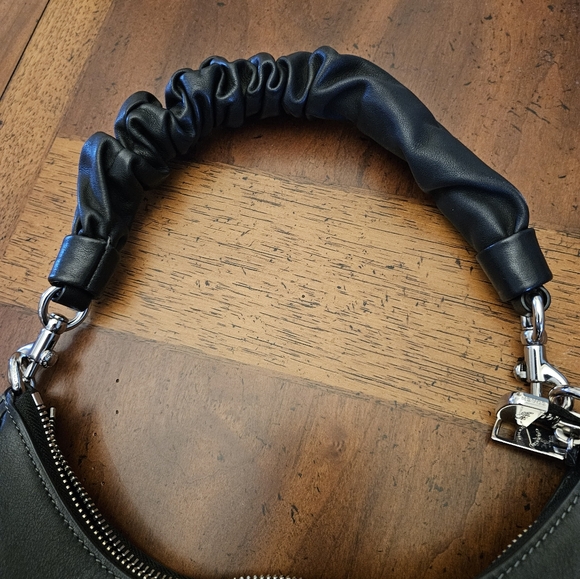 Coach Crossbody Bag - Picture 2 of 9